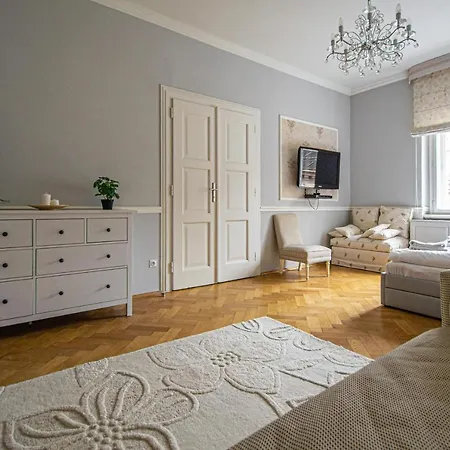 Luxury Central 150M2 Apartment On Wencelas Square With Private Garage Prague Exterior photo