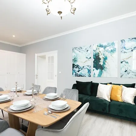 Luxury Central 150M2 Apartment On Wencelas Square With Private Garage Prague Exterior photo